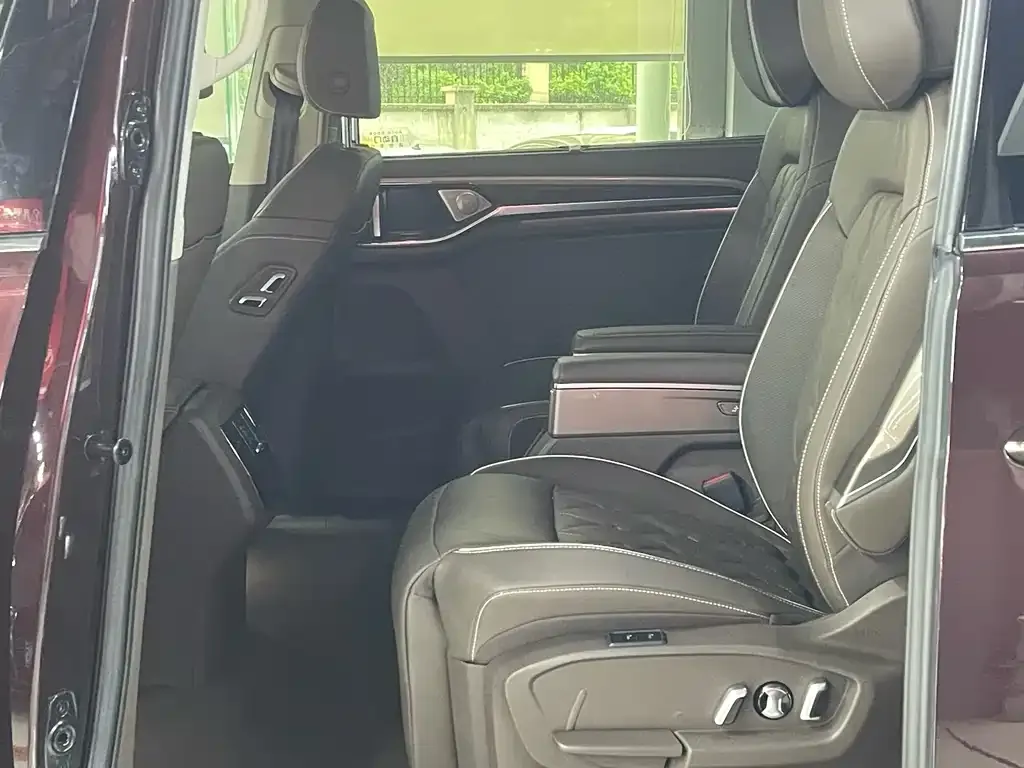 Volkswagen Viloran 2021 из CN, фото 5