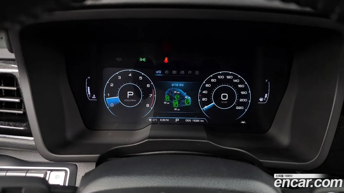 KG Mobility (Ssangyong) TIBOLI 2022 из KR, фото 6