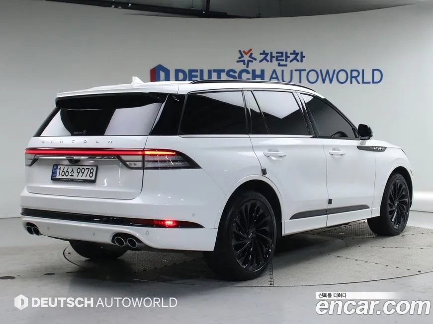 Lincoln Aviator 2023 из KR, фото 2