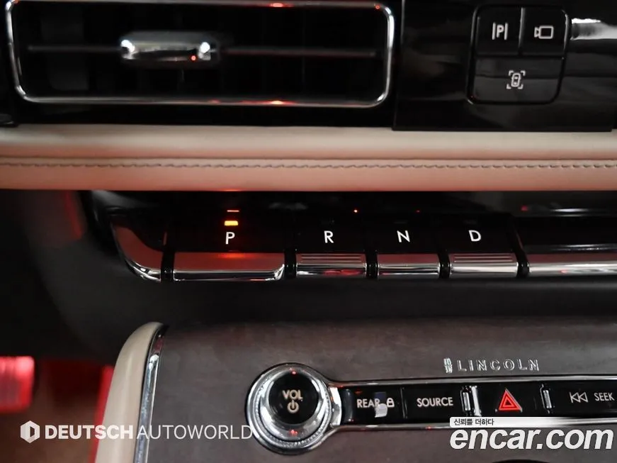 Lincoln Aviator 2023 из KR, фото 7