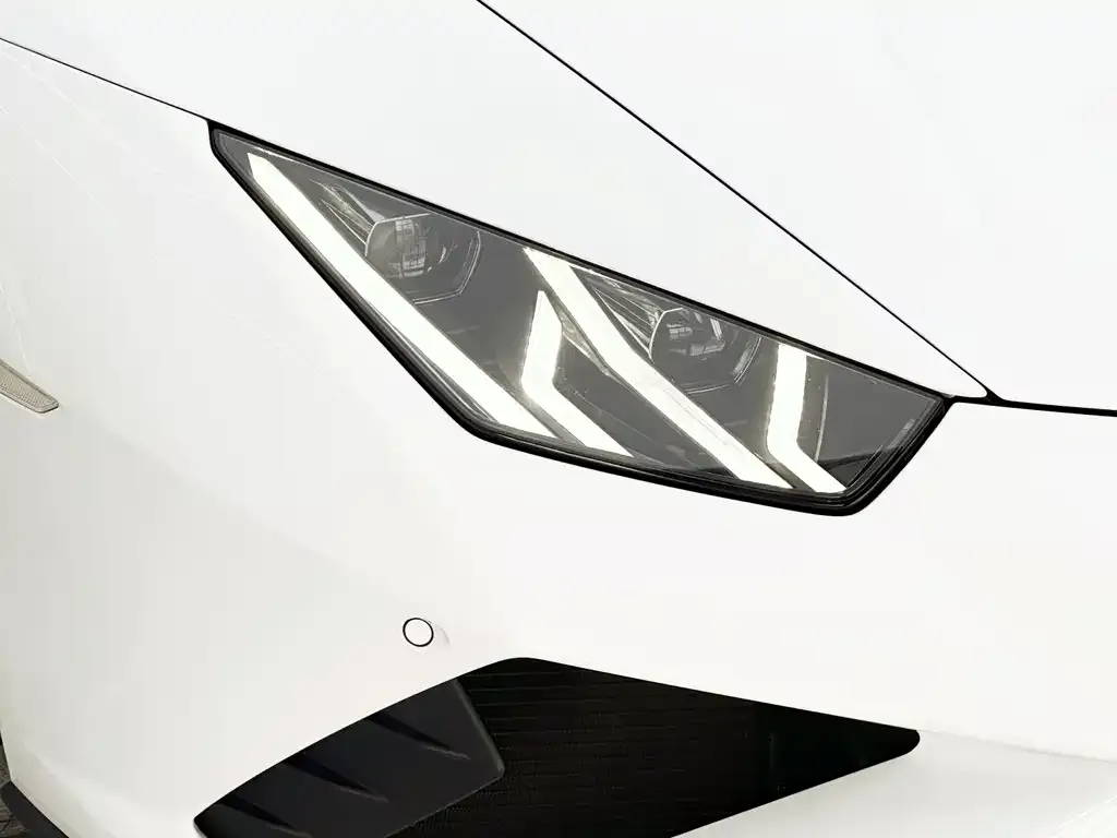 Lamborghini Huracan 2023 из CN, фото 5