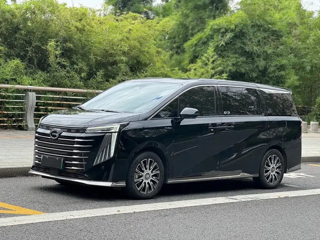 GAC Motor Trumpchi E9