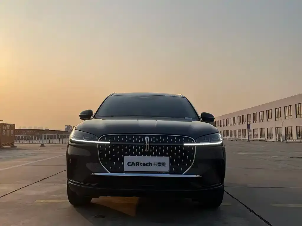 Lincoln Corsair 2025 из CN, фото 9