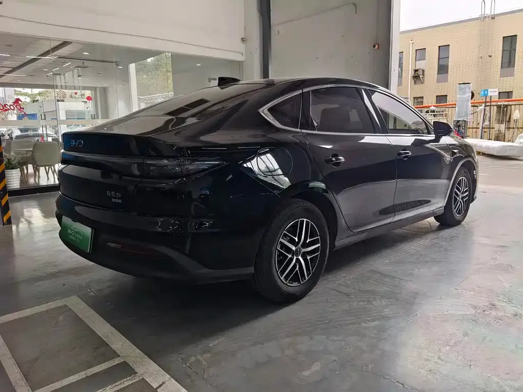 BYD Seal 05 DM-i 2025 из CN, фото 5