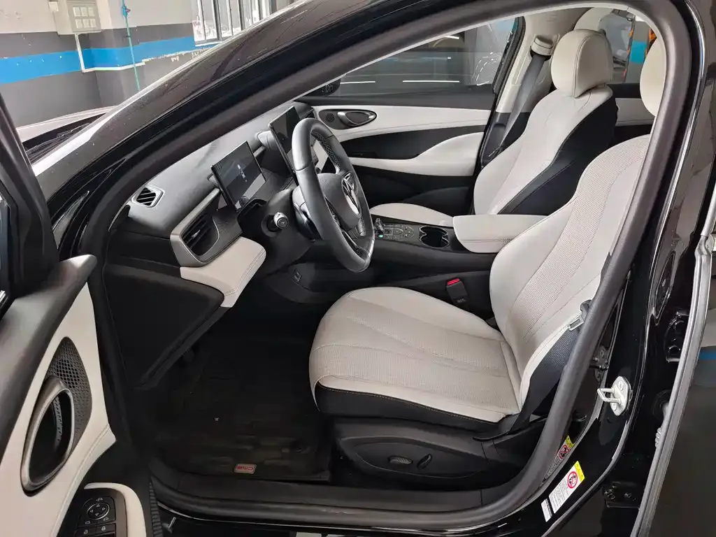BYD Seal 05 DM-i 2025 из CN, фото 6
