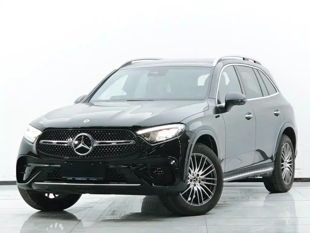 Mercedes-Benz GLC — фото 1