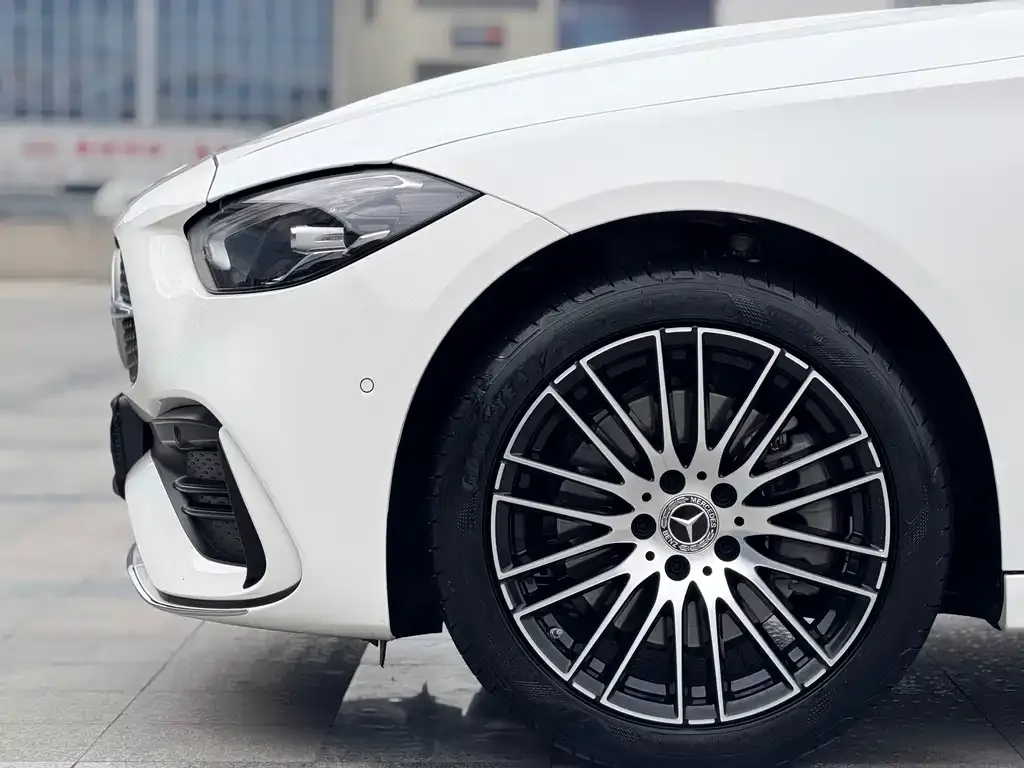 Mercedes-Benz C-Class 2024 из CN, фото 2
