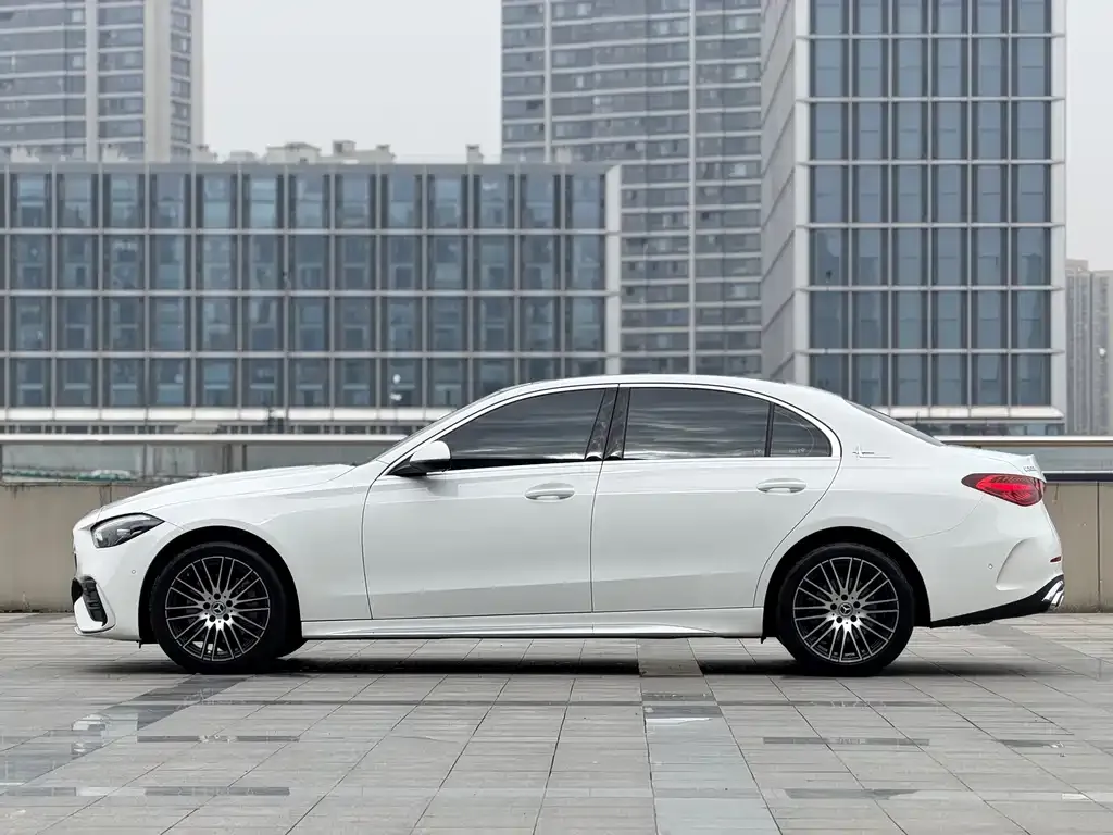 Mercedes-Benz C-Class 2024 из CN, фото 4