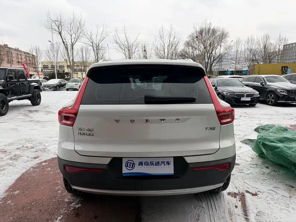 Volvo XC40 2021 из CN, фото 2