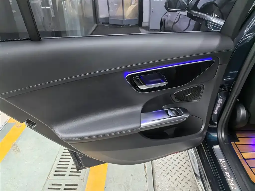 Mercedes-Benz C-Class 2024 из CN, фото 10