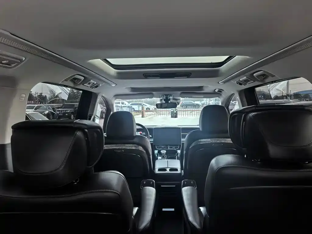 GAC Motor Trumpchi M8 — фото 4