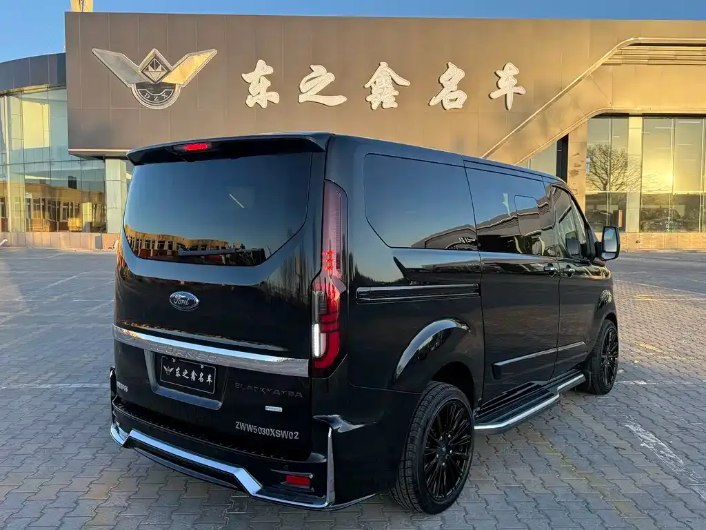 Ford Tourneo 2024 из CN, фото 7