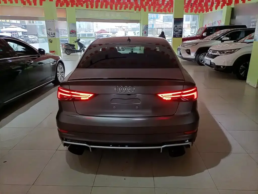 Audi A3 2021 из CN, фото 10