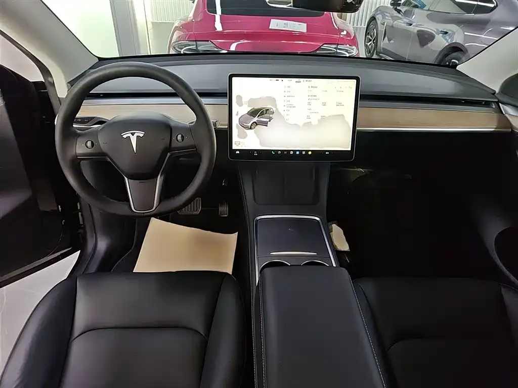 Tesla Model Y 2021 из CN, фото 2