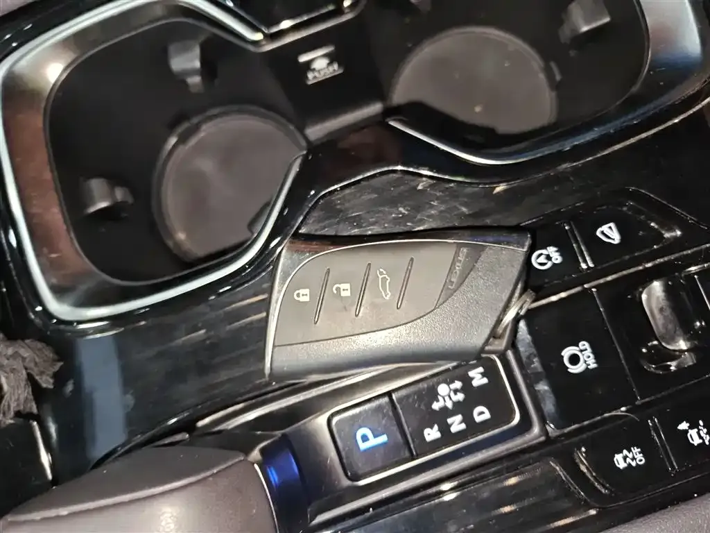 Lexus RX 2025 из CN, фото 5