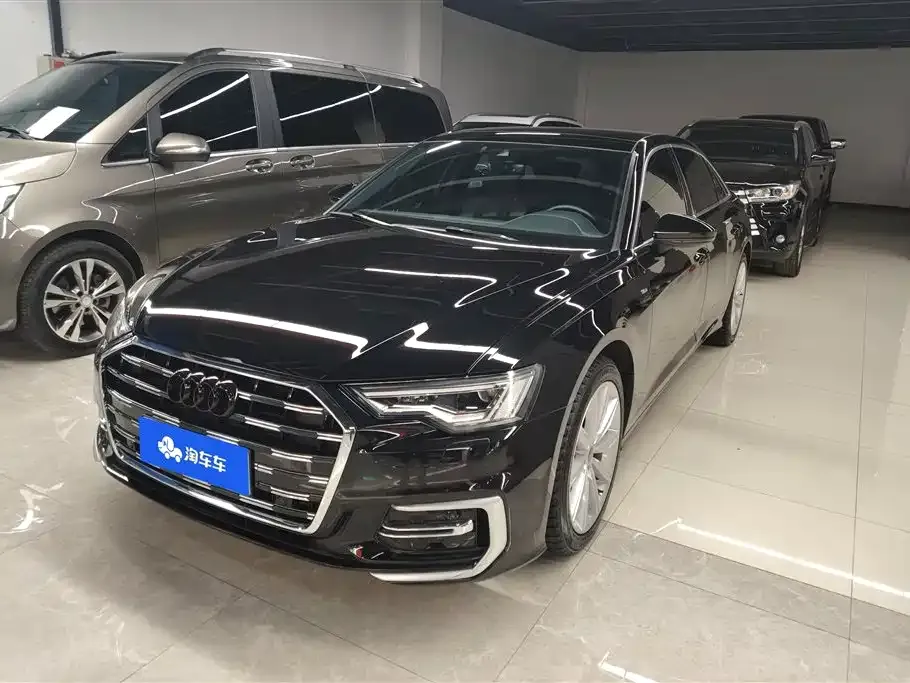 Audi A6L 2023 из CN, фото 1