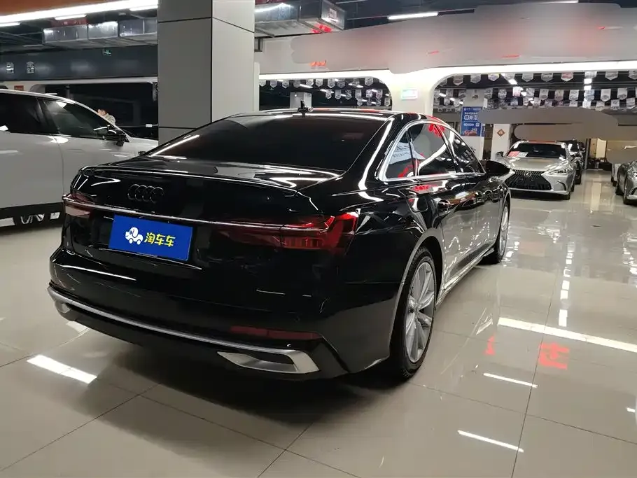 Audi A6L 2023 из CN, фото 7