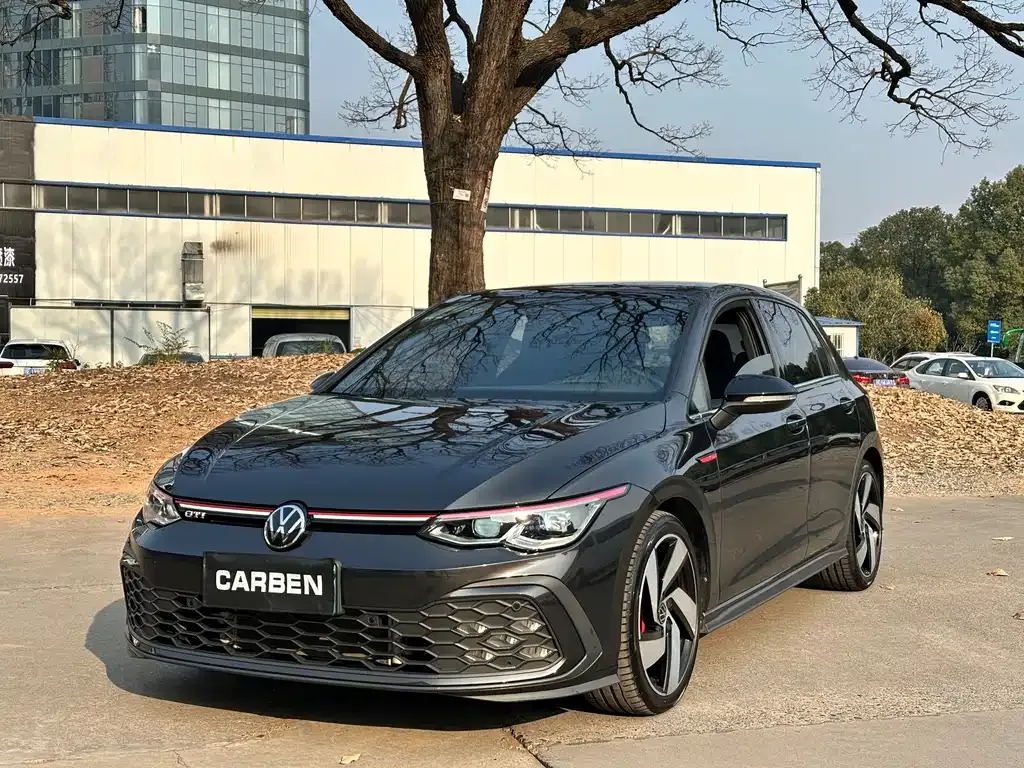 Volkswagen Golf GTI 2022 из CN, фото 1