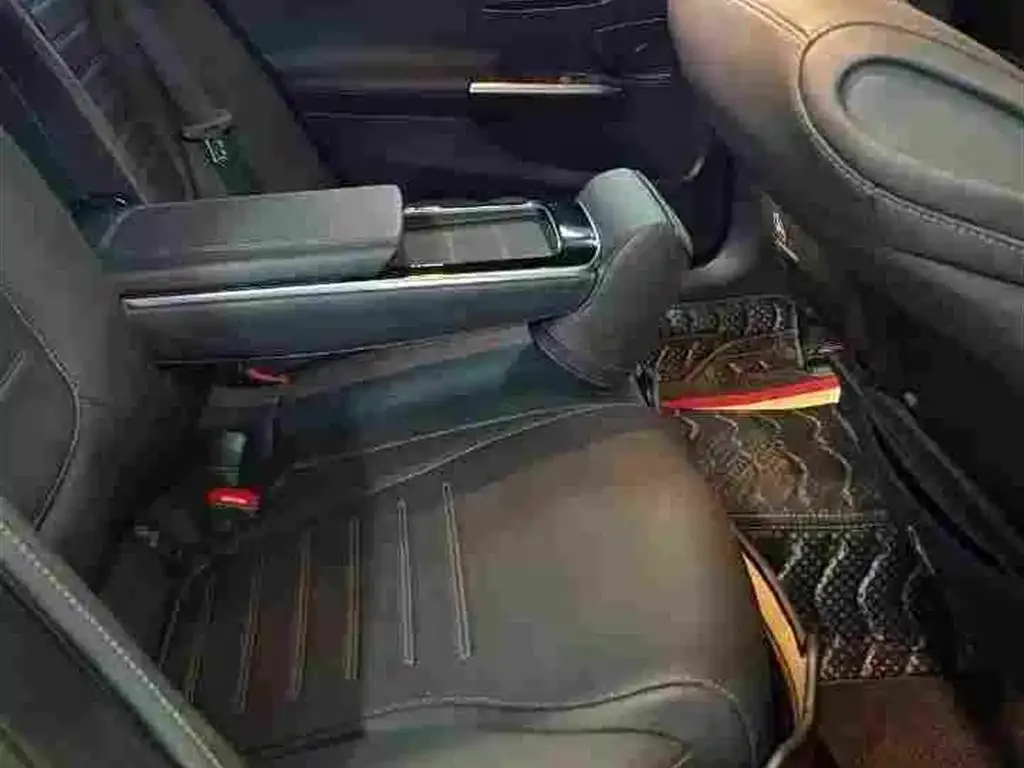 Mercedes-Benz C-Class 2024 из CN, фото 6