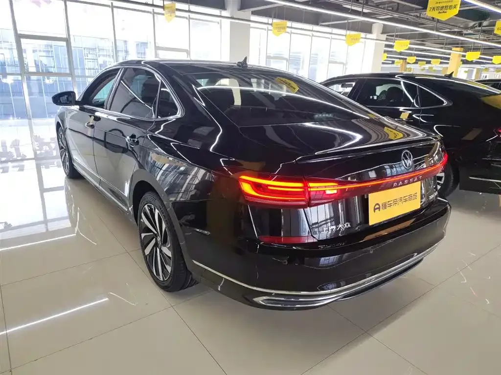 Volkswagen Passat 2022 из CN, фото 3