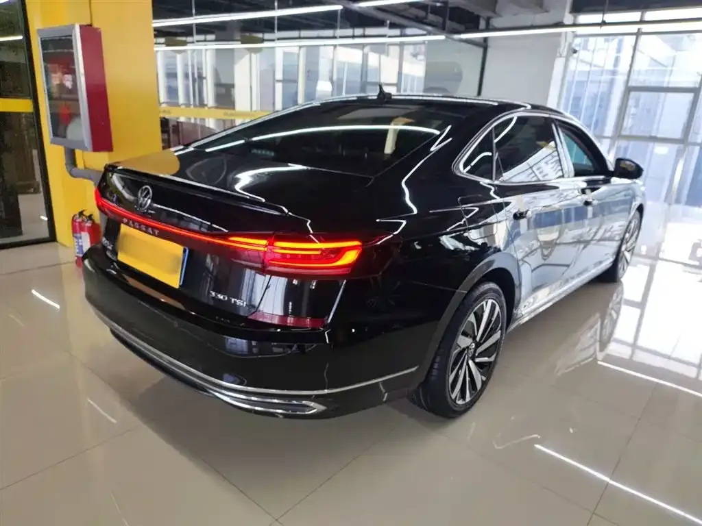 Volkswagen Passat 2022 из CN, фото 8