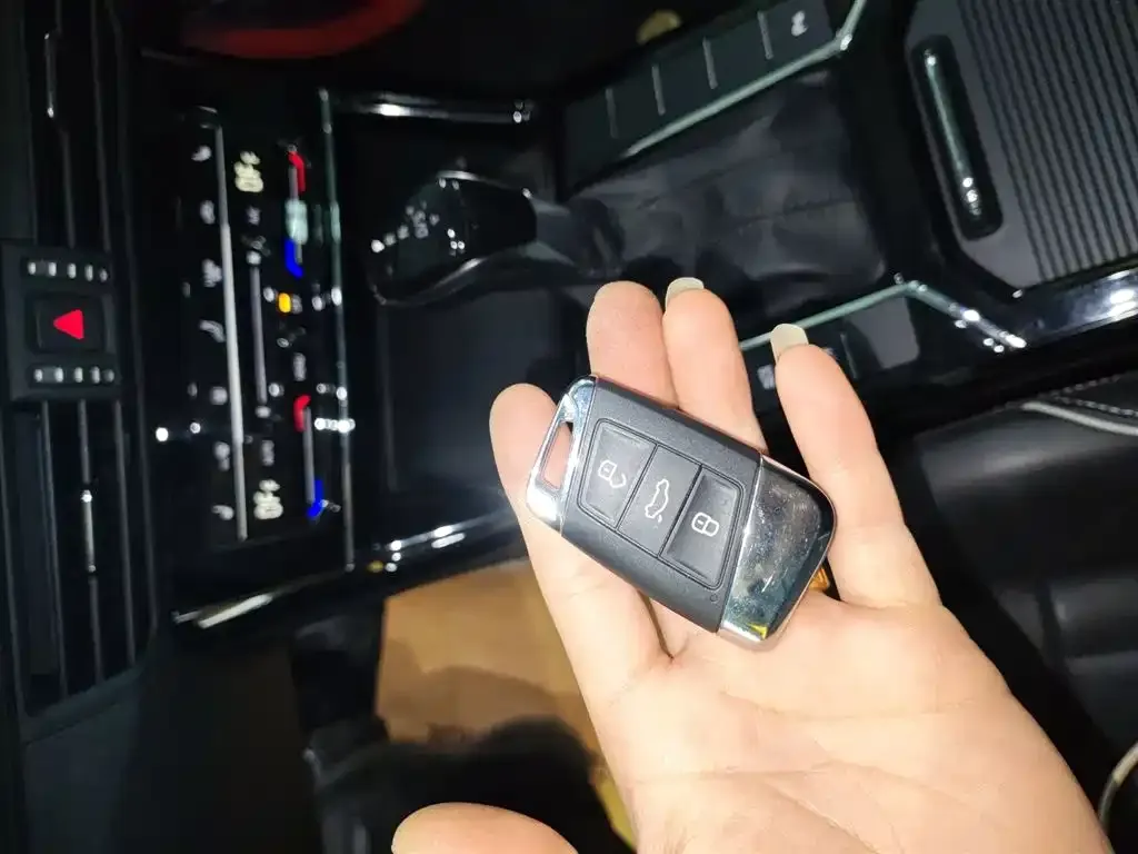 Volkswagen Passat 2022 из CN, фото 2