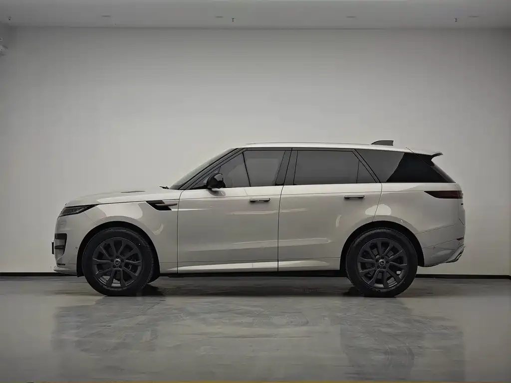 Land Rover Sport 2023 из CN, фото 4