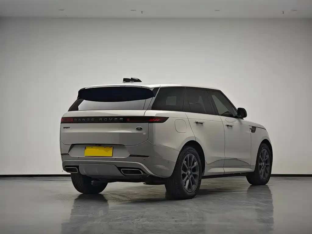 Land Rover Sport 2023 из CN, фото 3