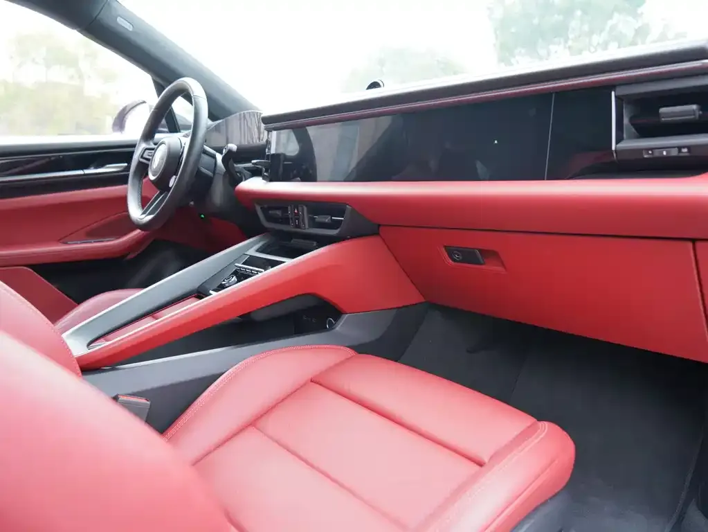 Porsche Macan EV 2025 из CN, фото 7