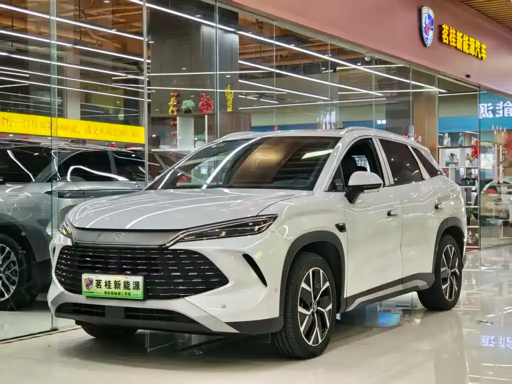BYD L DM-i 2025 из CN, фото 1