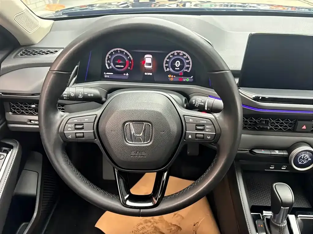 Honda Accord 2024 из CN, фото 8