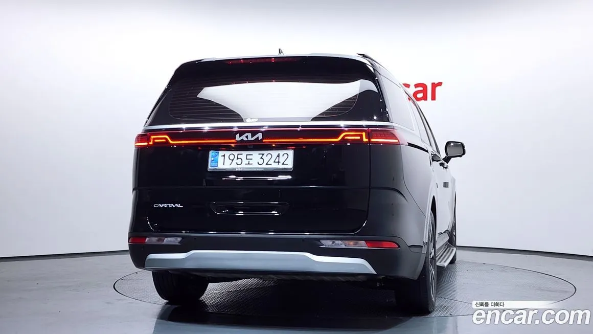 Kia Carnival 2023 из KR, фото 3