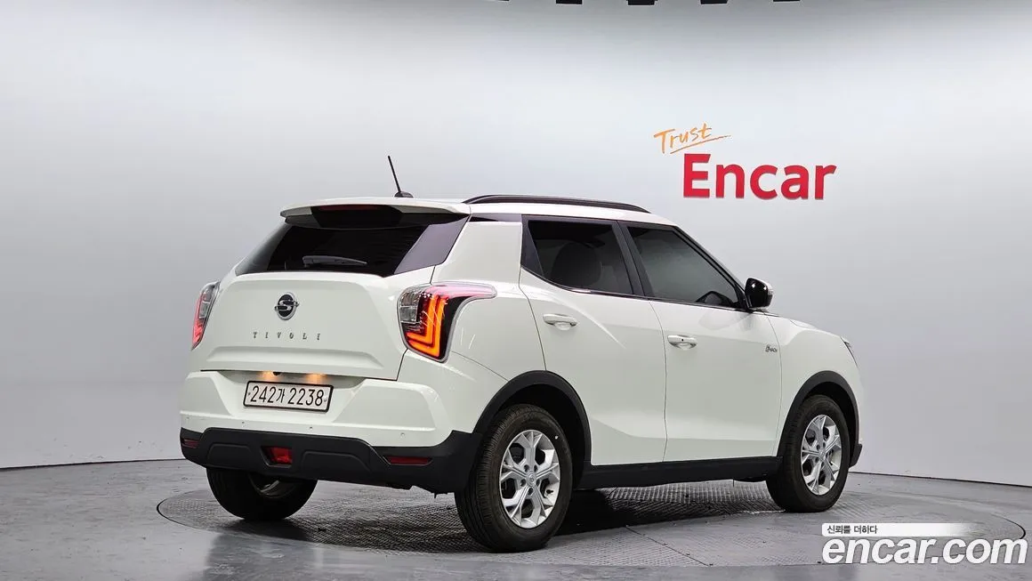 KG Mobility (Ssangyong) TIBOLI 2022 из KR, фото 7