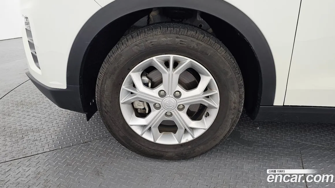 KG Mobility (Ssangyong) TIBOLI 2022 из KR, фото 6