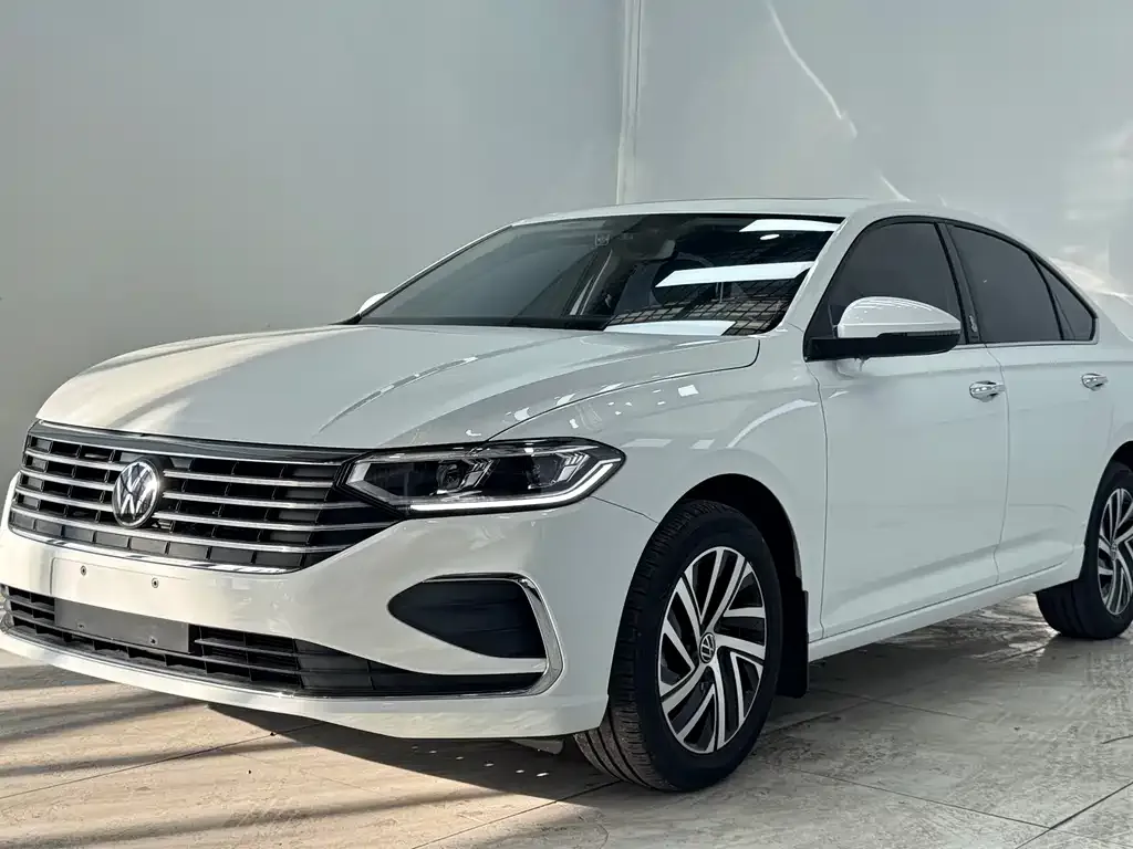 Volkswagen Lavida 2022 из CN, фото 1