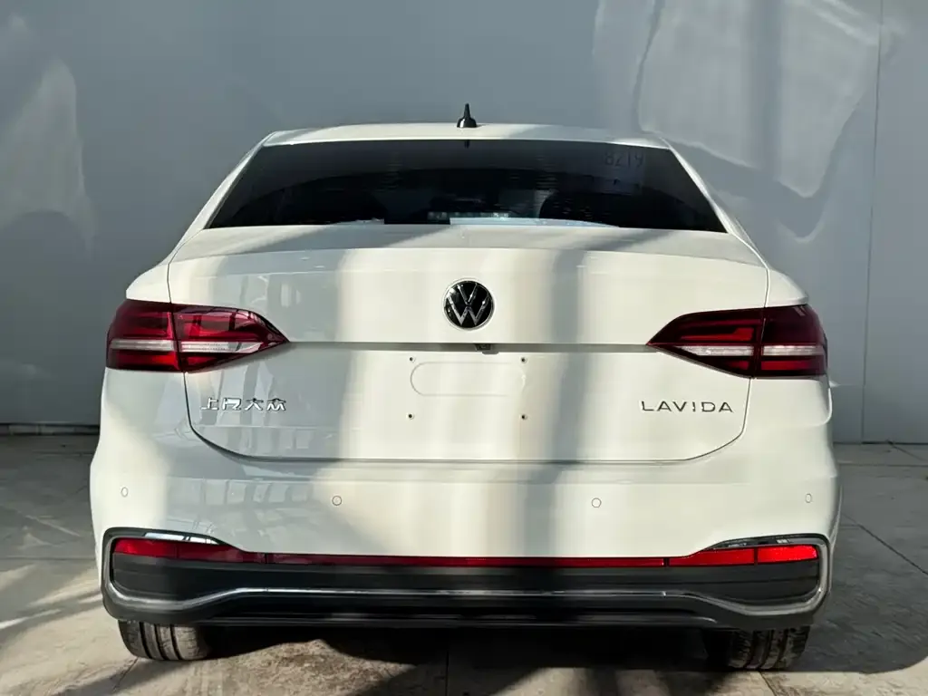 Volkswagen Lavida 2022 из CN, фото 9