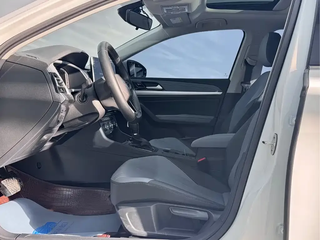 Volkswagen Lavida 2022 из CN, фото 2