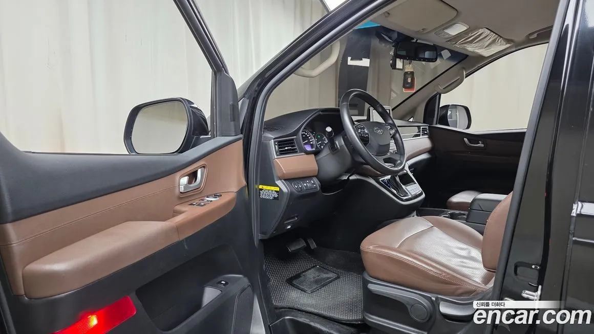 Hyundai Starex 2021 из KR, фото 10