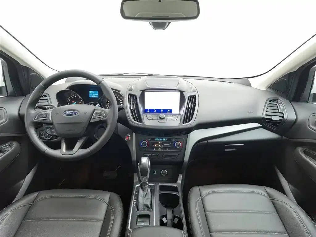 Ford Kuga 2021 из CN, фото 4