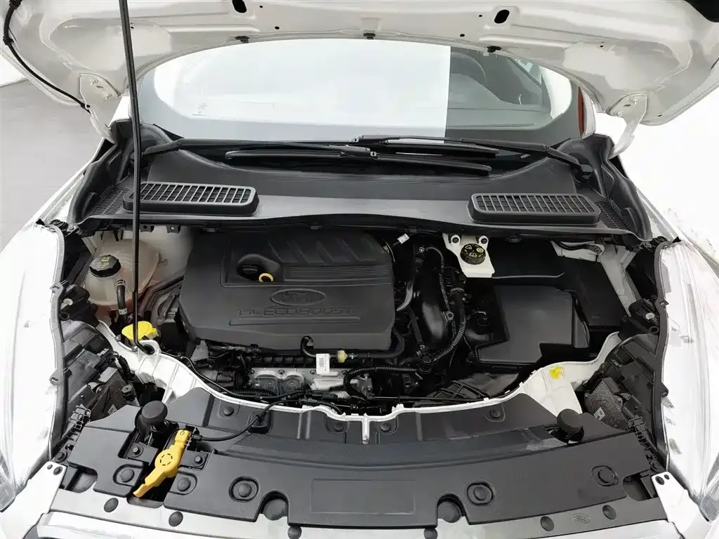 Ford Kuga 2021 из CN, фото 9