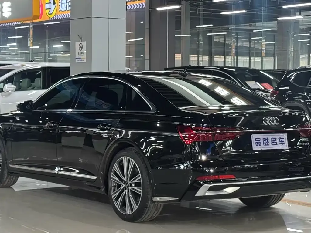 Audi A6L 2026 из CN, фото 6
