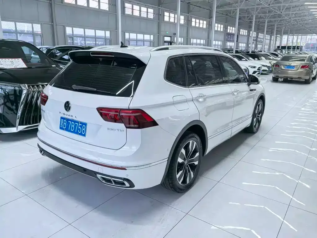Volkswagen Tiguan L 2021 из CN, фото 8