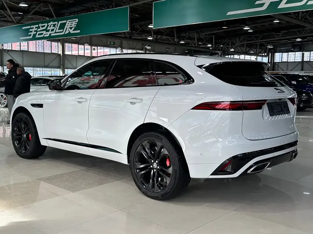 Jaguar F-PACE 2025 из CN, фото 9