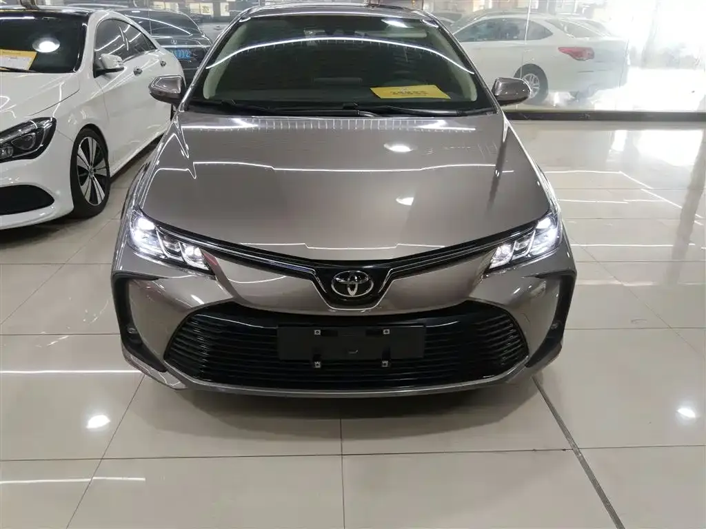 Toyota Corolla 2024 из CN, фото 2