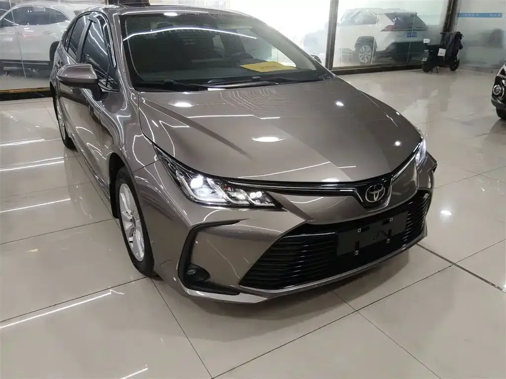 Toyota Corolla 2024 из CN, фото 3