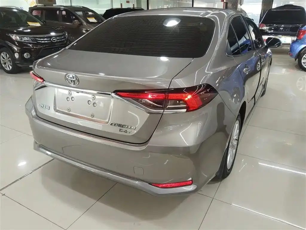 Toyota Corolla 2024 из CN, фото 4