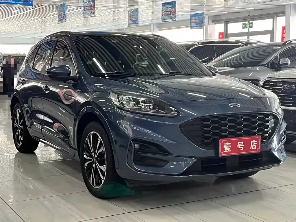 Ford Escape 2022 из CN, фото 10