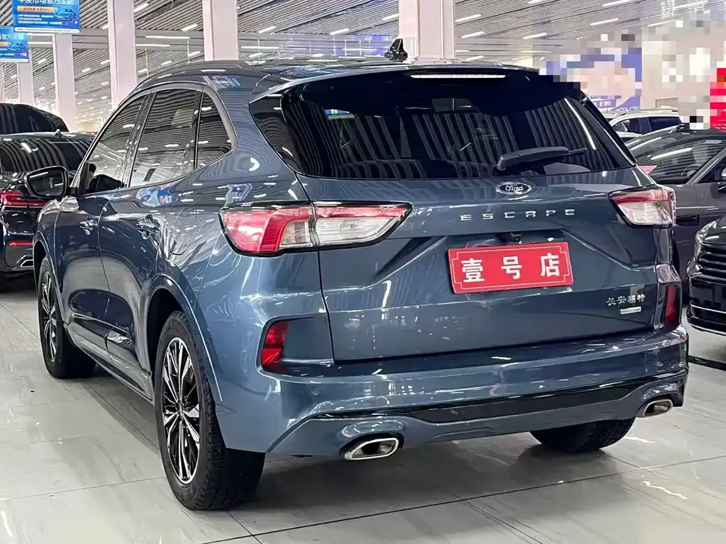 Ford Escape 2022 из CN, фото 7
