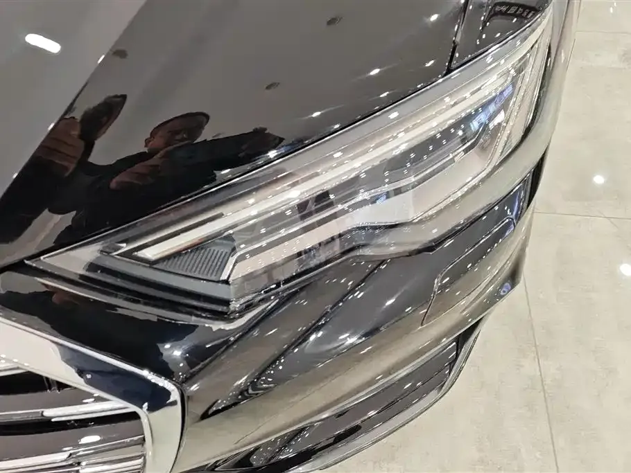 Audi A6L 2021 из CN, фото 6