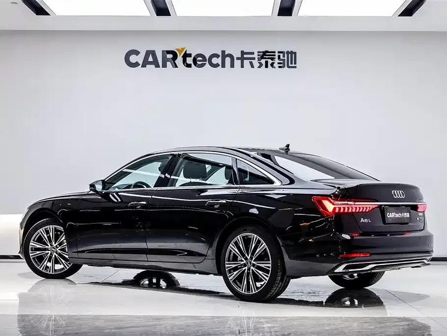 Audi A6L — фото 9